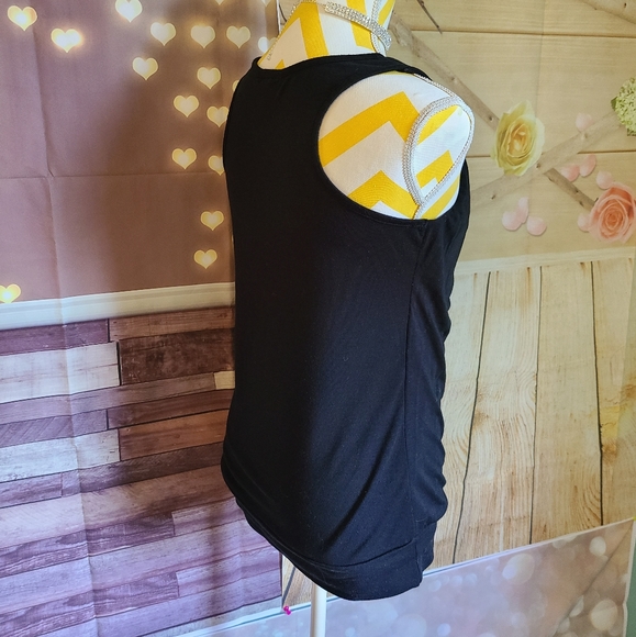 Fang tank top - Picture 4 of 8